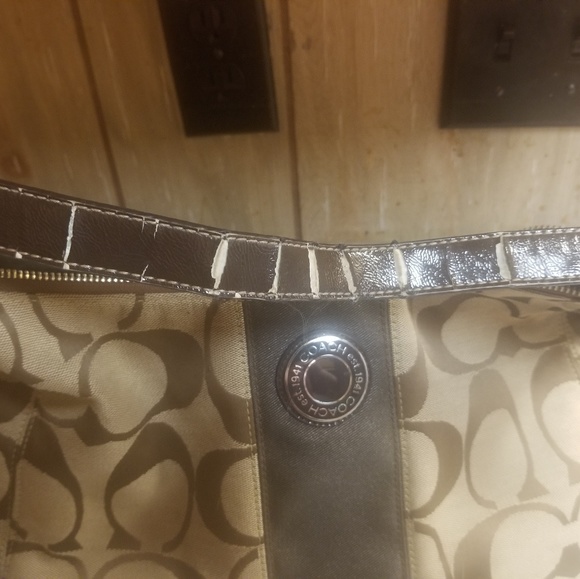 Purse - Picture 2 of 2